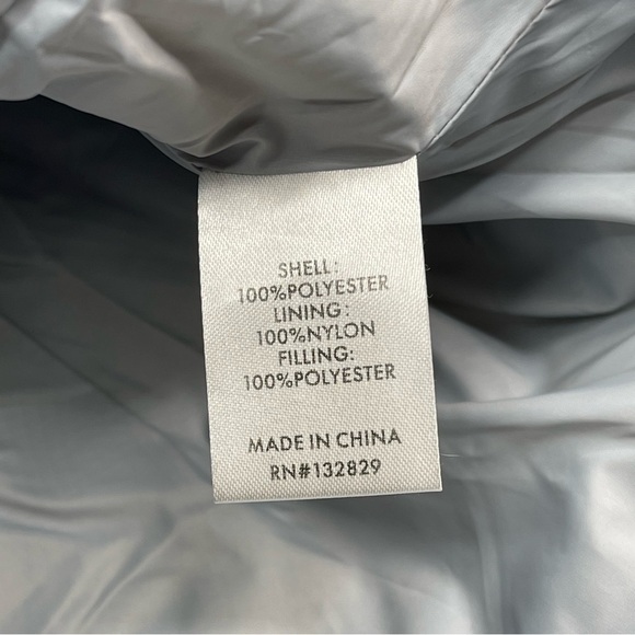 L'ACADEMIE Quinn Cropped Pullover Jacket Puffer Blue Street Date Winter Fall New - Picture 13 of 14